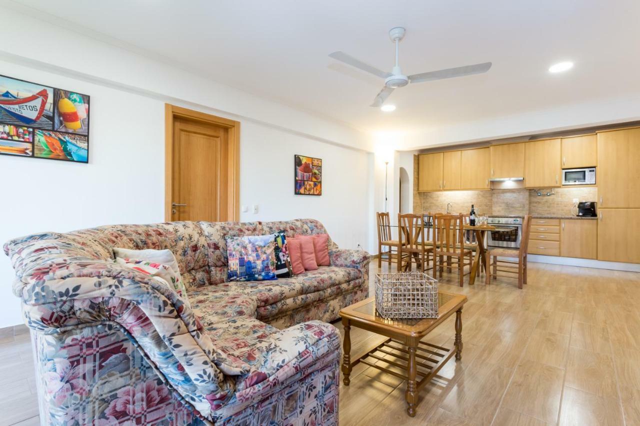 Edificio Rocha Vau Beach Apartment Portimão Extérieur photo