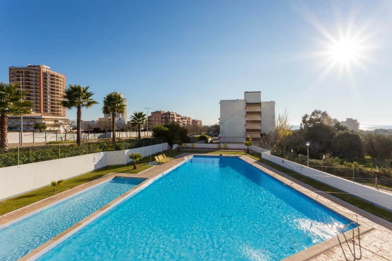 Edificio Rocha Vau Beach Apartment Portimão Extérieur photo