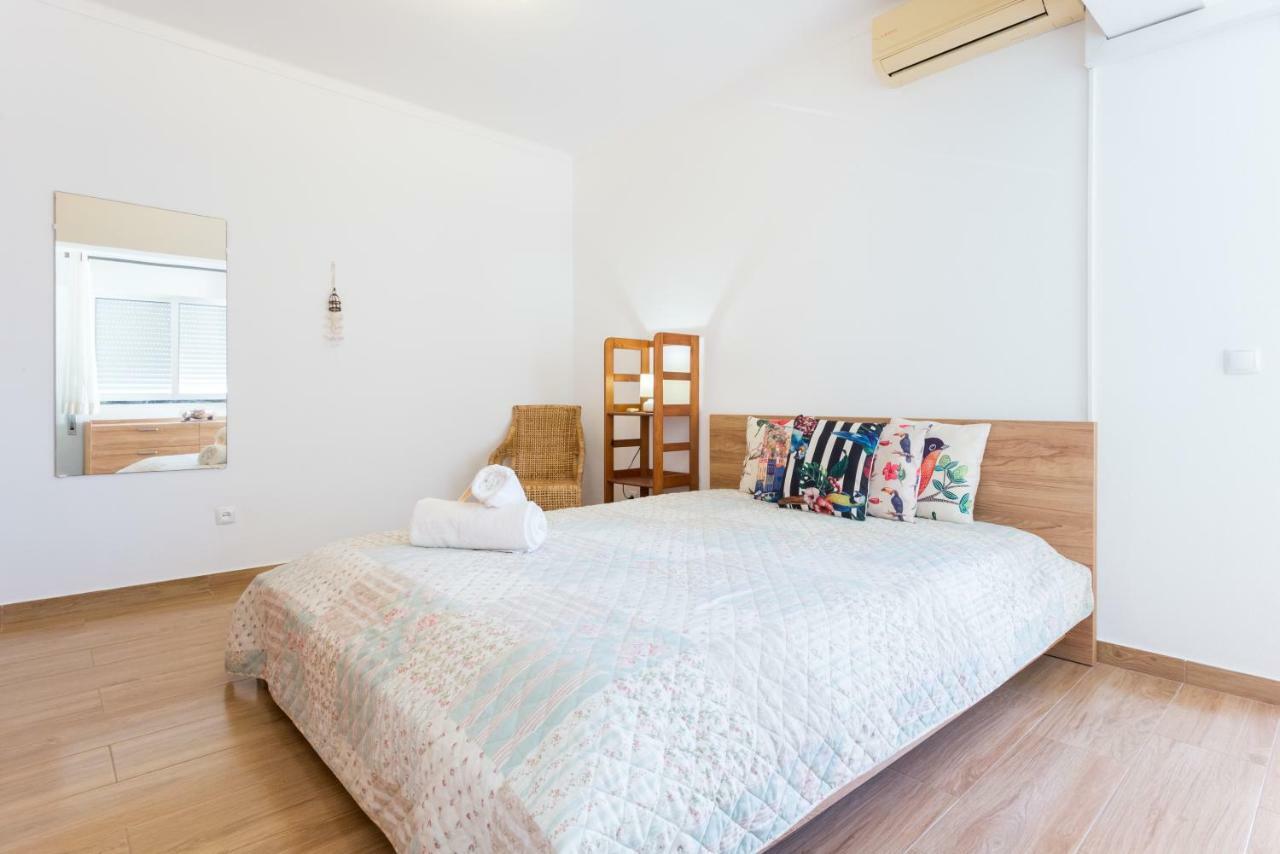 Edificio Rocha Vau Beach Apartment Portimão Extérieur photo