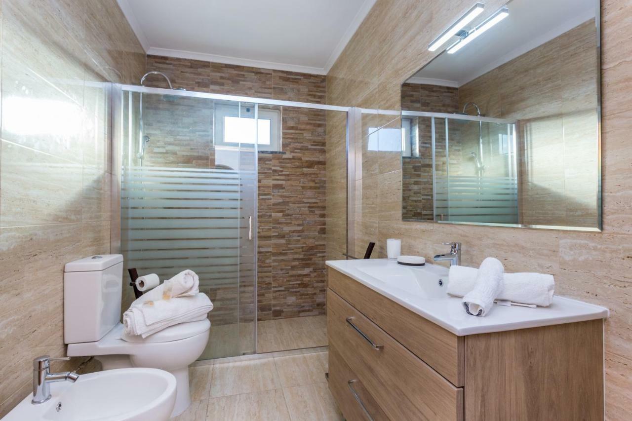 Edificio Rocha Vau Beach Apartment Portimão Extérieur photo